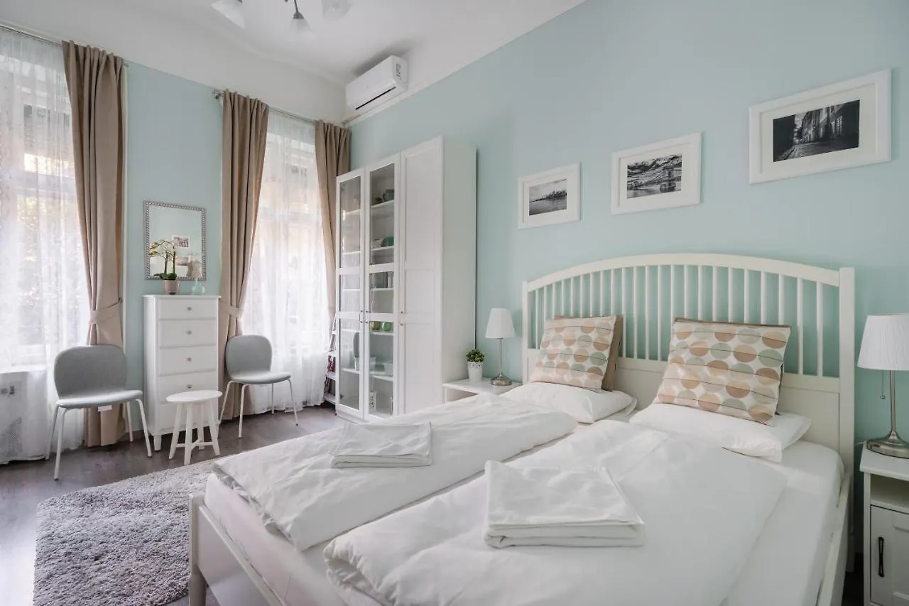 Stella Apartment Budapest